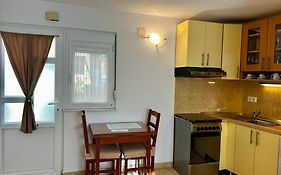 Dinka Apartment